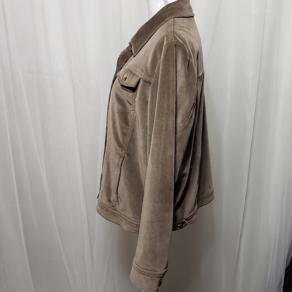 St. John Sport Tan Suede Feel Tan Jacket Sz ?? - Picture 6 of 14
